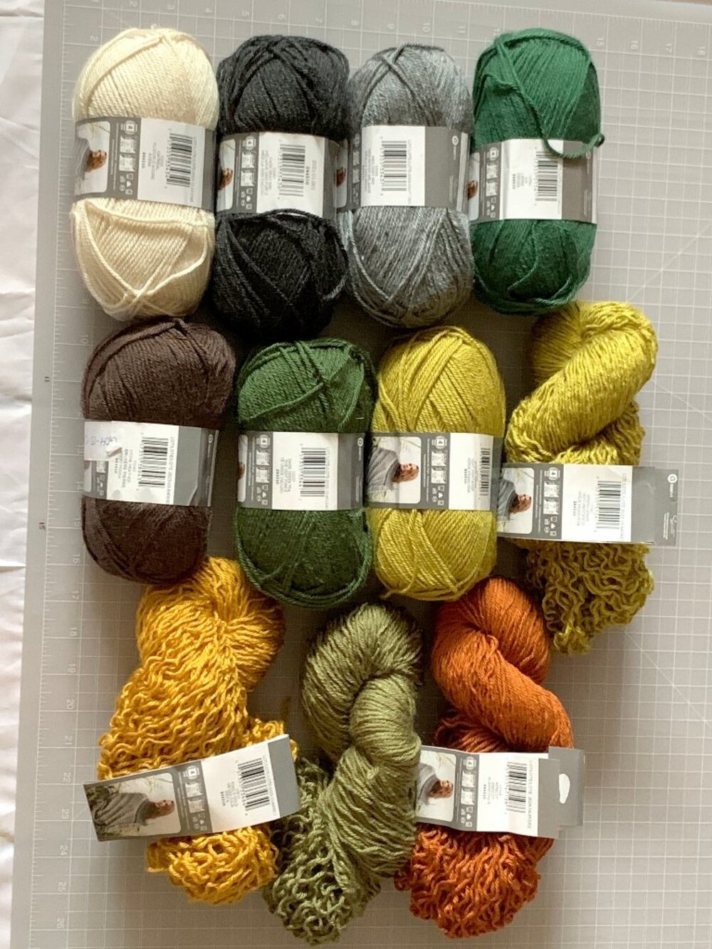 Bundle of Patons Canadiana Yarn